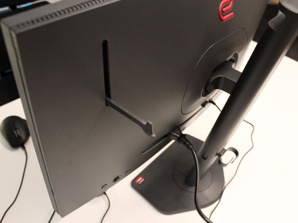 Halterung für z.B. das Headset.