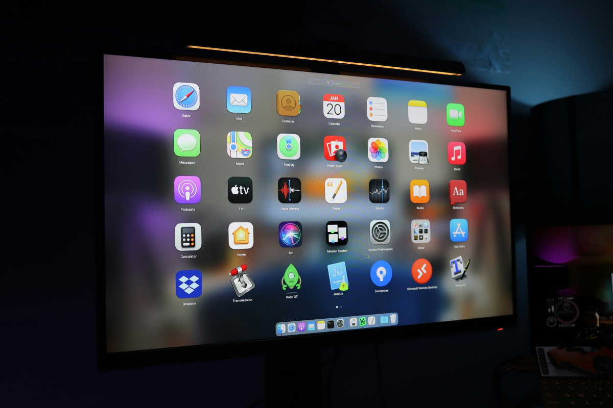 Die passenden Programme und Apps an PC, Mac oder Tablet sind essentiell.